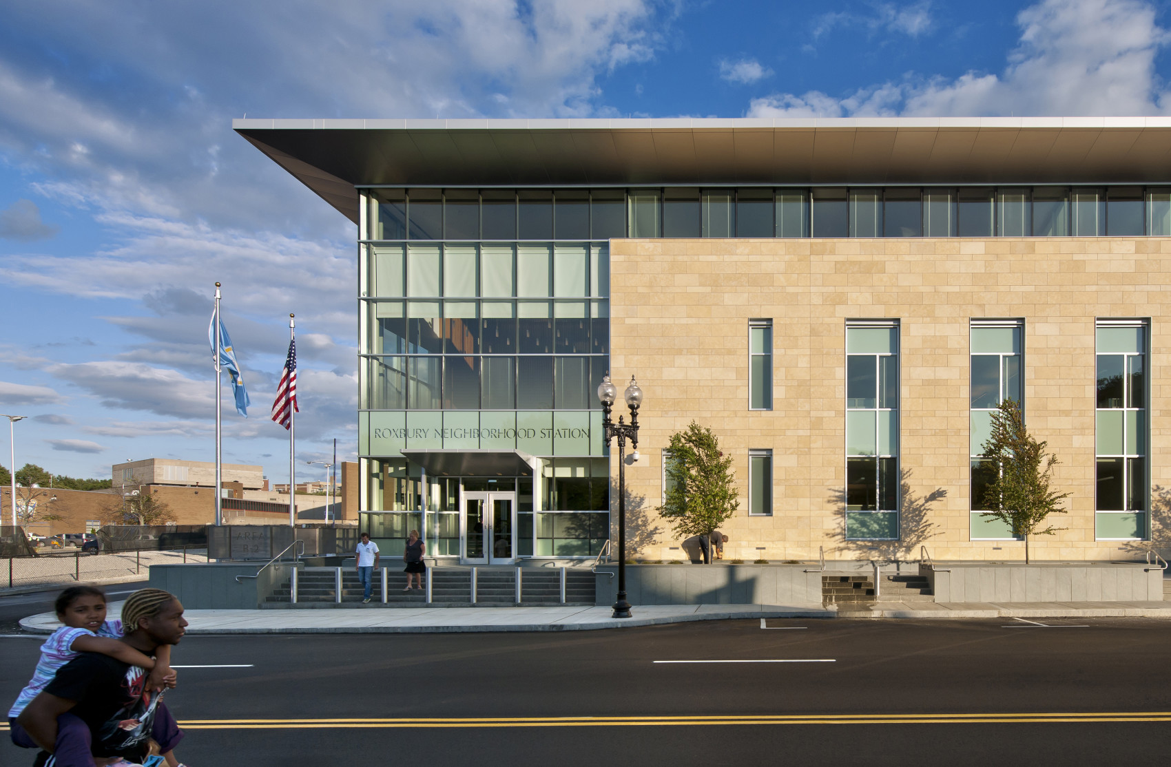 Dudley Square Neighborhood Police Station - Leers Weinzapfel Associates